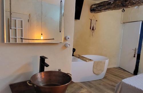 Meynes Lit Et Petit-Déjeuner | Chambre d'hôtes Gard