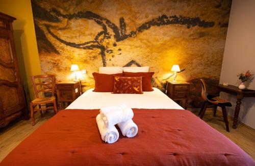 Fleurac Lit Et Petit-Déjeuner | Chambre d'hôtes Le Rucher des Combes - Chambre Lascaux