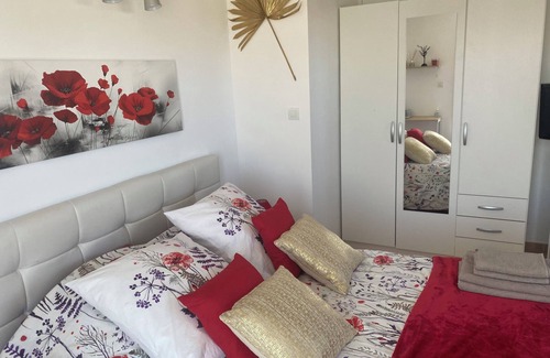 Comps Maison | Chambre d'hôtes Les Cigales