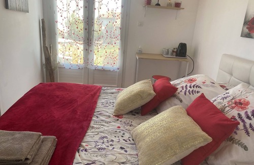 Comps Maison | Chambre d'hôtes Les Cigales