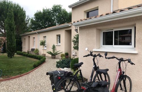 Sainte-Helene Maison | Chambre d'Hôtes Les Bacquerins