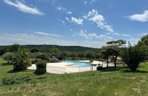 Rousson Maison | Chambre d'hôtes, Mas de Louise