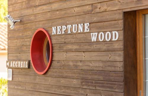 Arzens Lit Et Petit-Déjeuner | Chambre d’Hôtes Neptune Wood