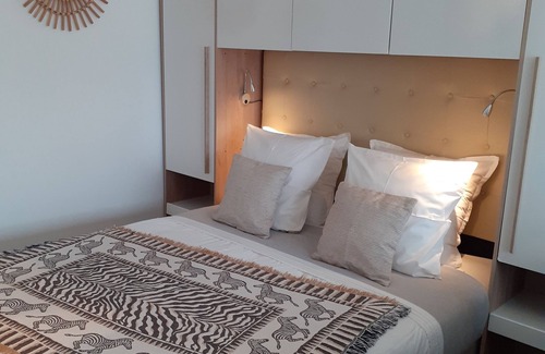 Serviers-et-Labaume Lit Et Petit-Déjeuner | CHAMBRE D'HÔTES "Le petit Valadas" - 7 Km d'UZES