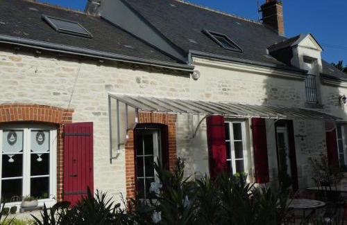 Fougeres-sur-Bievre Lit Et Petit-Déjeuner | Chambre d'hotes "Les Paturelles"
