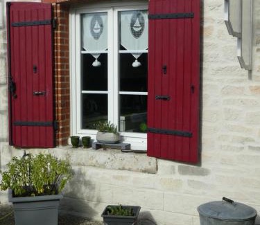 Fougeres-sur-Bievre Lit Et Petit-Déjeuner | Chambre d'hotes "Les Paturelles"