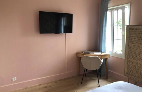 Laplume Lit Et Petit-Déjeuner | Chambre d'hôtes à Laplume dans un domaine avec grande piscine proche d'Agen