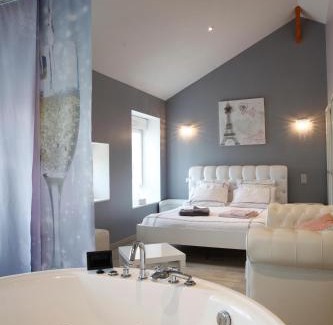 Epernay - Coteaux et Plaine de Champagne Lit Et Petit-Déjeuner | Chambre d'Hotes de la Loge