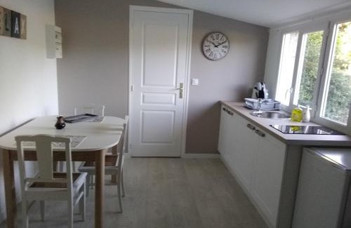 Channay-sur-Lathan Lit Et Petit-Déjeuner | Chambre d hotes la Barrière