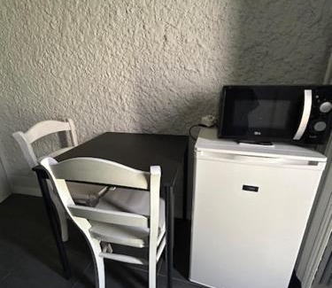 Chatel-Guyon Lit Et Petit-Déjeuner | Chambre double Au TREFLE DORT