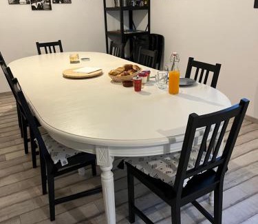 Liergues Maison | Chambre double indépendante HARMONIE au sein du domaine PASSELOUP