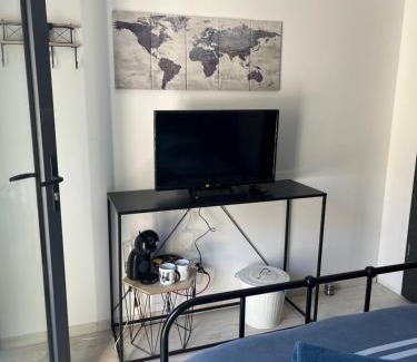 Liergues Maison | Chambre double indépendante AVIATEUR au sein du domaine PASSELOUP