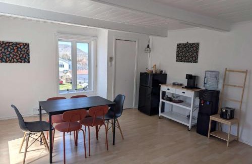 Pohenegamook Maison | Chambre du Castor-Qapit-Beaver