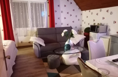 Saint-Aubin-Les-Elbeuf Lit Et Petit-Déjeuner | Chambre du Jardin Fleuri