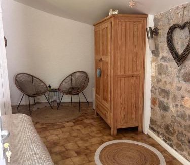 Saint-Antonin Noble Val Lit Et Petit-Déjeuner | Chambre en bordure d'Aveyron