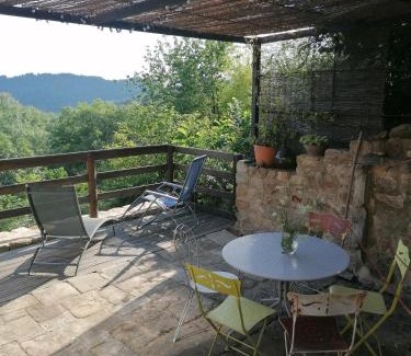 Saint-Etienne-de-Boulogne Lit Et Petit-Déjeuner | chambre spacieuse avec sdb et terrasse privative