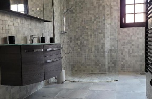 Saint-Genis Maison | Chambre d'hôte à la villa René
