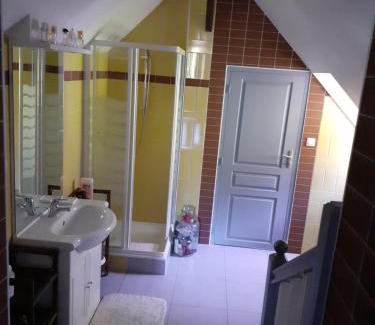 Saint-Ouen-des-Alleux Lit Et Petit-Déjeuner | Chambre à la campagne