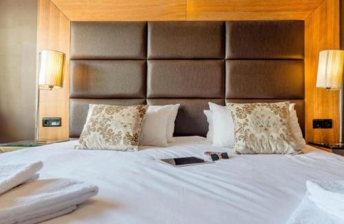 Les Deux Alpes Hôtel | Chambre Hôtel Ibiza Spa - Hammam - Jacuzzis - Piscine Chauffée