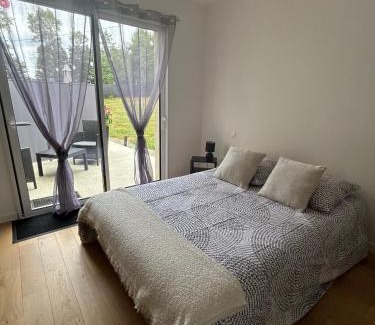 Romille Maison | Chambre indépendante avec terrasse