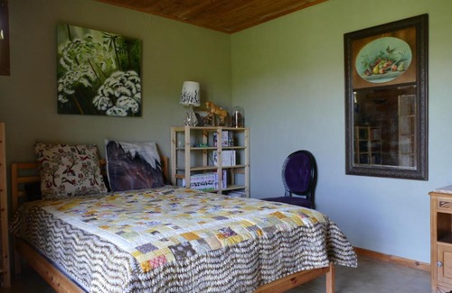 Selonnet Maison | Chambre indépendante deux personnes au bord de la Blanche