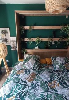 Veretz Maison | Chambre indépendante piscine en saison petit déjeuner inclus