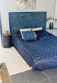 Adamville Maison | Chambre indépendante avec salle de bain privée au calme Saint-Maur-des-Fossés
