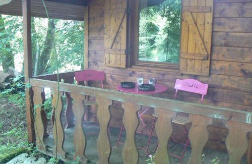 Sampigny Lit Et Petit-Déjeuner | chambre insolite dans un chalet