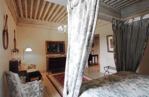 Jongieux Lit Et Petit-Déjeuner | Chambre L'ALTESSE - Château de la Mar