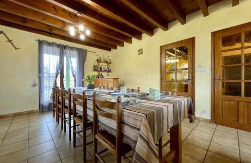 Alleyras Lit Et Petit-Déjeuner | Chambre Lilas à Alleyras - Animaux admis, Table d'hôtes, Terrains spacieux - FR-1-582-514