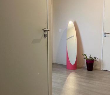 Limoges Maison | Chambre lumineuse Au calme avec place de parking privé