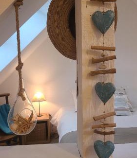 Le Ferre Lit Et Petit-Déjeuner | Chambre Mer'veille proche Mont Saint Michel