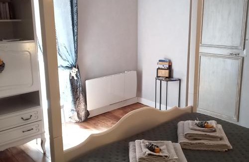 Braye-Sous-Faye Maison | Chambre Nounours et Paillette