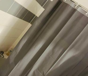 Montereau-Fault-Yonne Maison | Chambre pinselc