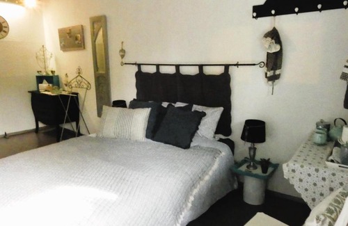 Froidchapelle Maison | Chambre poésie