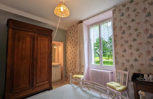Pellevoisin Lit Et Petit-Déjeuner | Chambre "Pommier" au calme en maison d'hôtes près des châteaux - FR-1-591-487