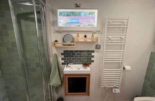 Arbonne-la-Foret Maison | Chambre pour 2 personnes, forêt, piscine