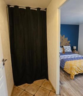 Vertaizon Maison | Chambre privé climatisé