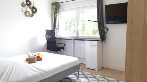Woippy Maison | Chambre privée 14m - Wifi - Appart' 120m