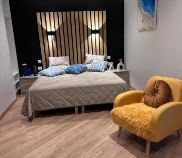 Domagne Maison | Chambre privée avec salle de bain