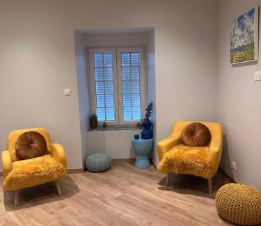 Domagne Maison | Chambre privée avec salle de bain