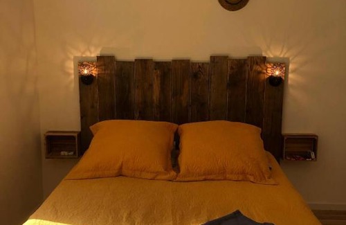Correns Maison | Chambre privée avec vue et piscine