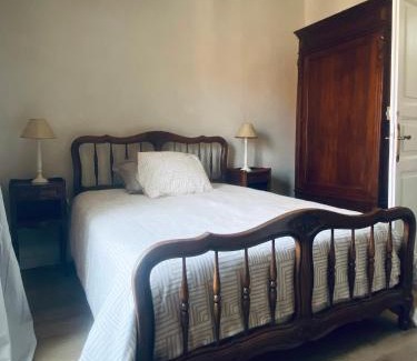 Carbonne Maison | Chambre privée dans maison de ville du XVIIIe siècle