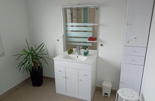 Bouffere Maison | Chambre privée