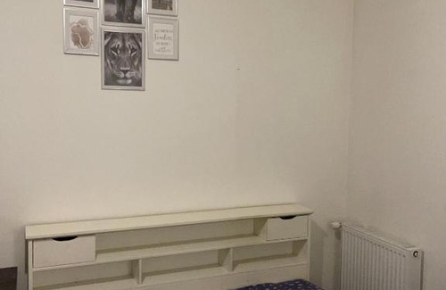 Meaux Maison | Chambre privée spatieuse proche Disneyland