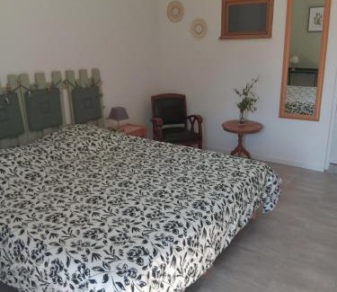 Courcelles-sur-Seine Maison | Chambre proche Les Andelys