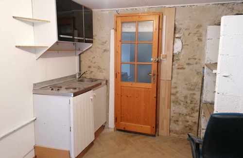 Saint-Lambert-du-Lattay Lit Et Petit-Déjeuner | Chambre Rutabaga, Entrée et Cuisine Privées