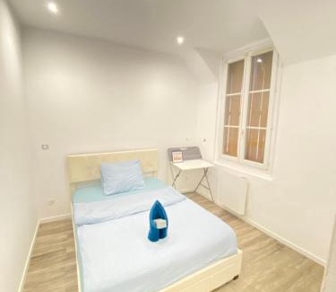Beauvais Maison | Chambre spacieuse élégante