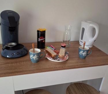 Vouille-les-Marais Lit Et Petit-Déjeuner | Chambre suite avec terrasse