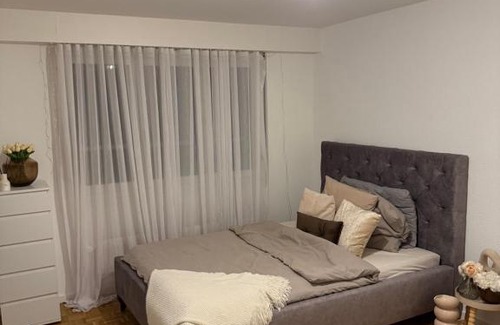 Les Posses-sur-Bex Maison | Chambre villa avec jardin